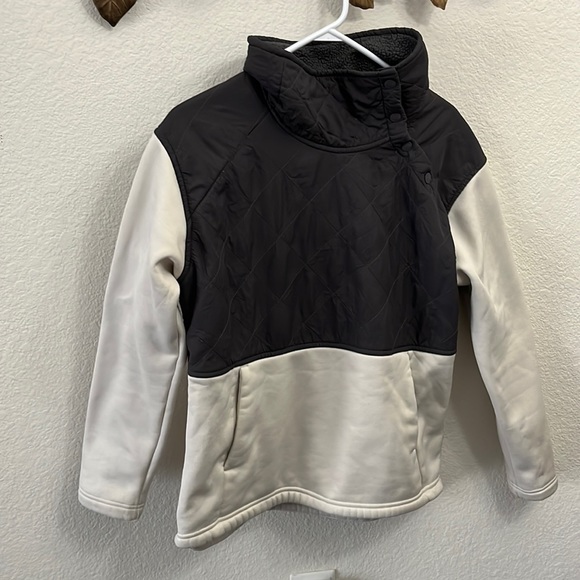 The North Face Tops - The North Face Women’s Pullover Snap Neck